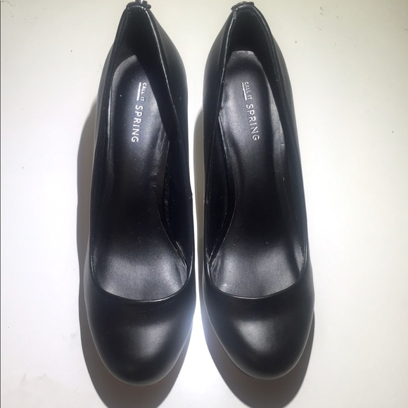 SPRING Black Pumps - 4 inch heel, platform, round - Picture 2 of 3